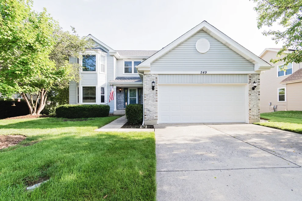 Unit for sale at 549 Farmhill Circle, Wauconda, IL 60084