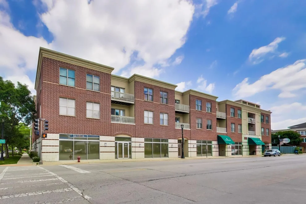 Unit for sale at 2951 CENTRAL Street, Evanston, IL 60201