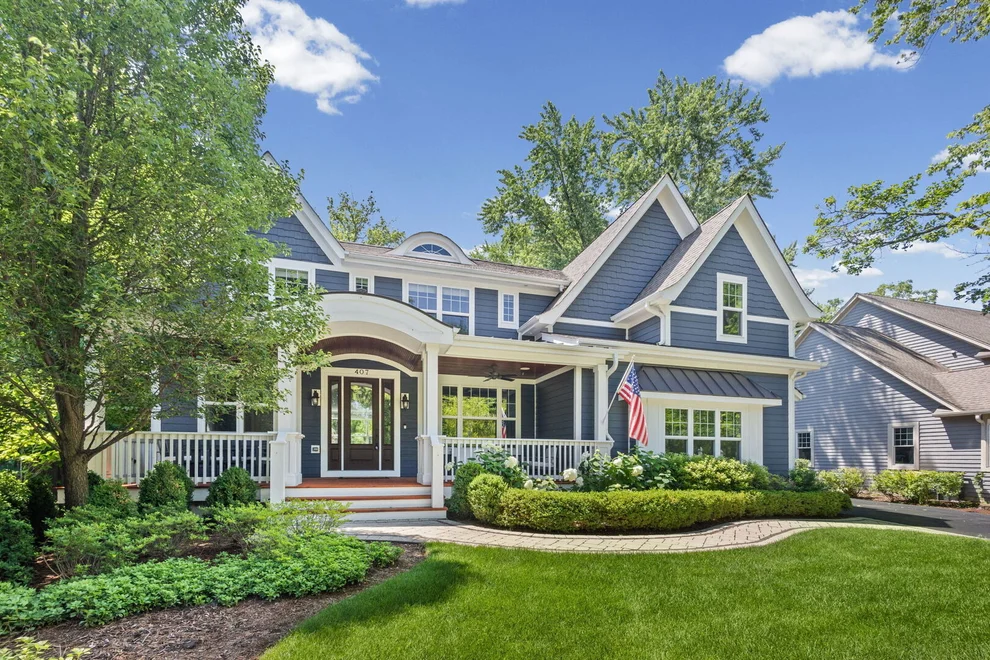 Unit for sale at 407 Lake Street, Libertyville, IL 60048