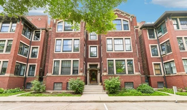 Unit for sale at 5406 S East View Park, Chicago, IL 60615