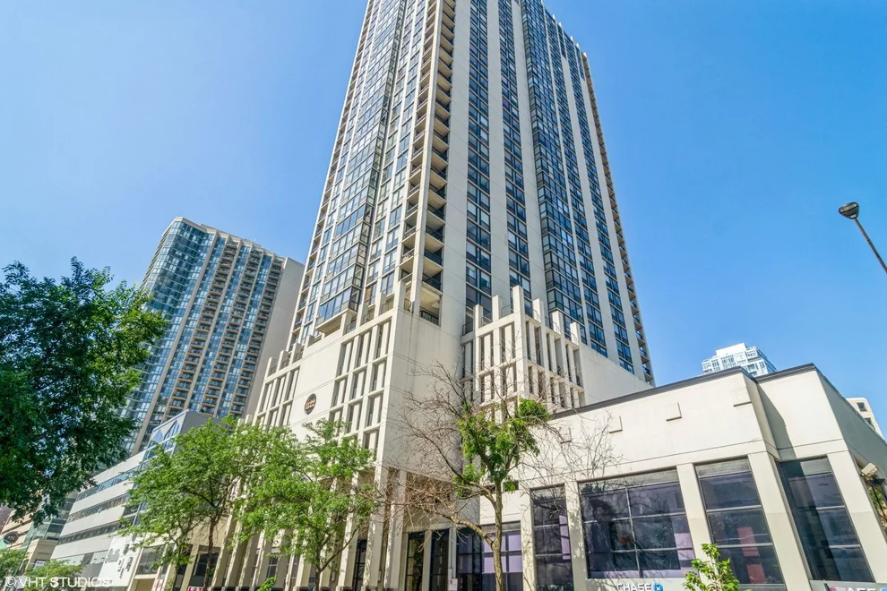 Unit for sale at 1122 N Clark Street, Chicago, IL 60610