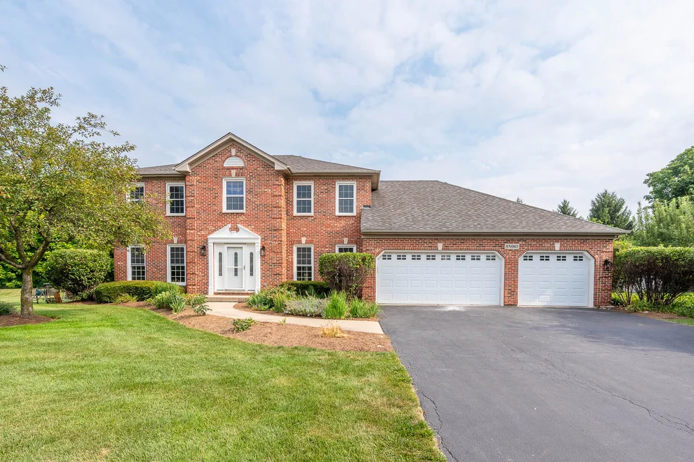 Unit for sale at 8N065 Secretariat Court, St. Charles, IL 60175