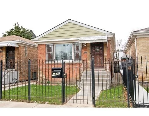 Unit for sale at 4436 W Augusta Avenue, CHICAGO, IL 60651