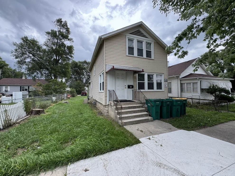 Unit for sale at 304 S Desplaines Street, Joliet, IL 60436