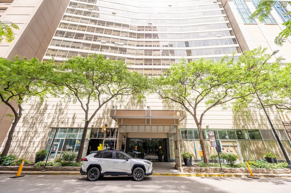 Unit for sale at 110 E Delaware Place, Chicago, IL 60611