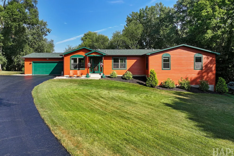 Unit for sale at 1375 Dunns Court, Fox Lake, IL 60020