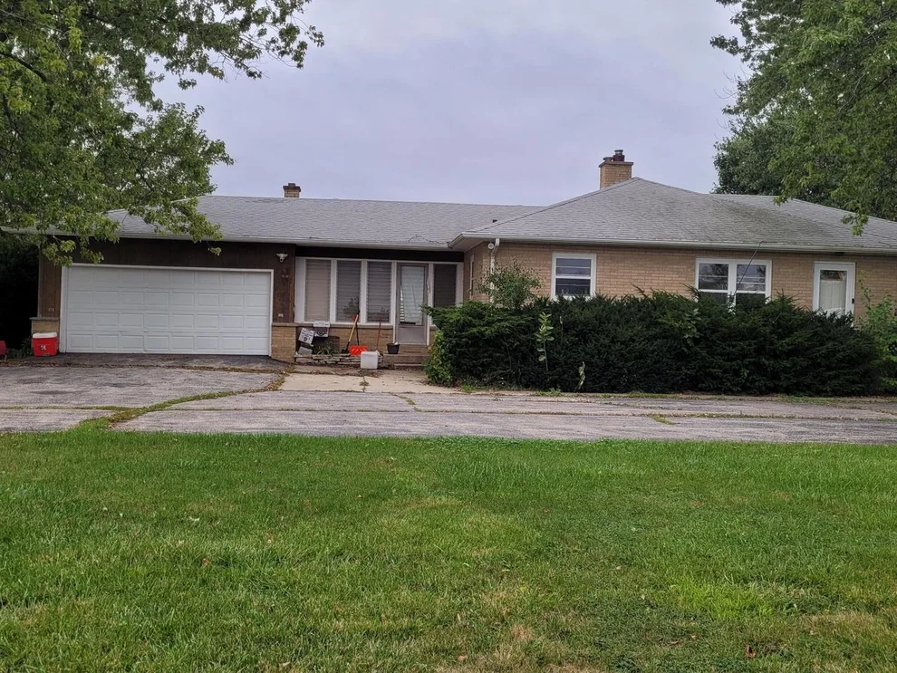 Unit for sale at 1405 Lewis Avenue, Winthrop Harbor, IL 60096