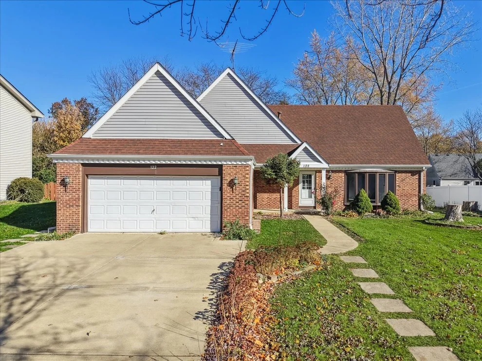 Unit for sale at 122 Encina Drive, Naperville, IL 60540