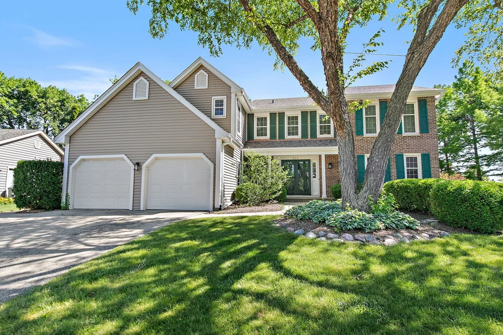 Unit for sale at 221 Hillwick Lane, Schaumburg, IL 60193