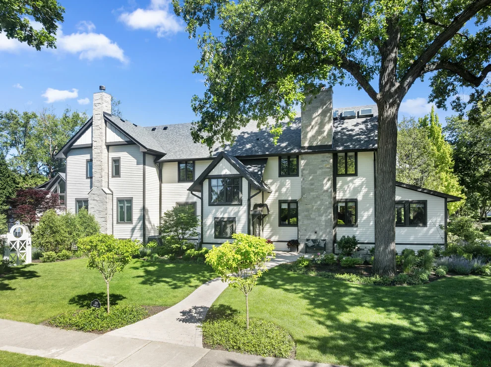Unit for sale at 320 Melrose Avenue, Kenilworth, IL 60043