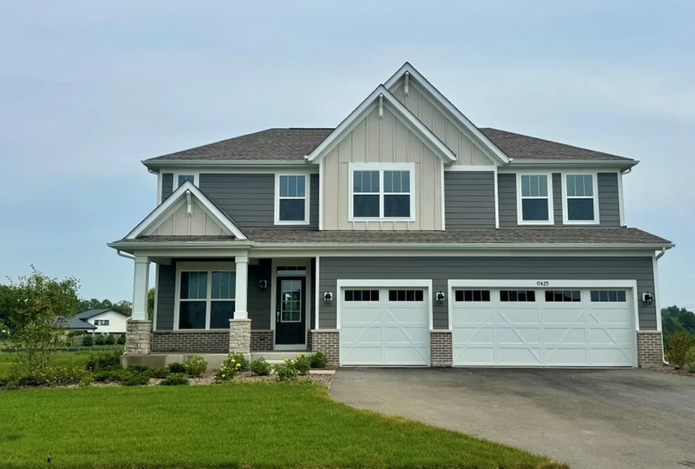 Unit for sale at 17347 S Victoria Lane, Lockport, IL 60441