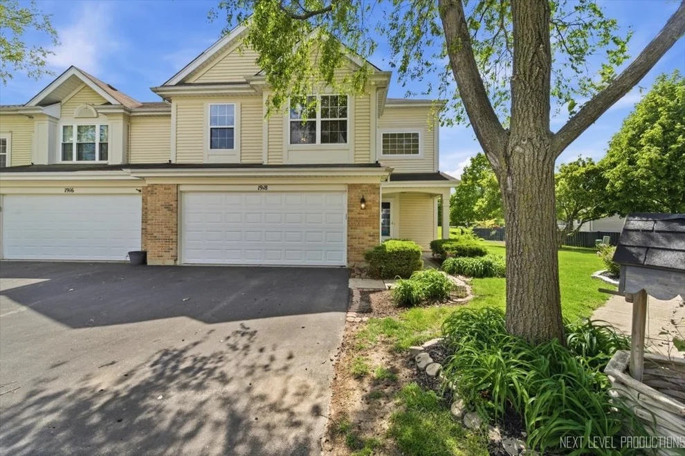 Unit for sale at 1918 Waverly Way, Montgomery, IL 60538