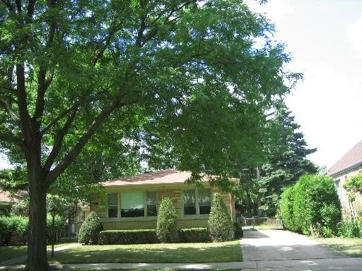 Unit for sale at 8508 N SPRINGFIELD Avenue, Skokie, IL 60076