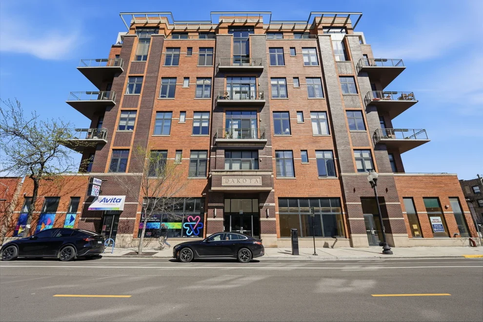 Unit for sale at 3631 N Halsted Street, Chicago, IL 60613