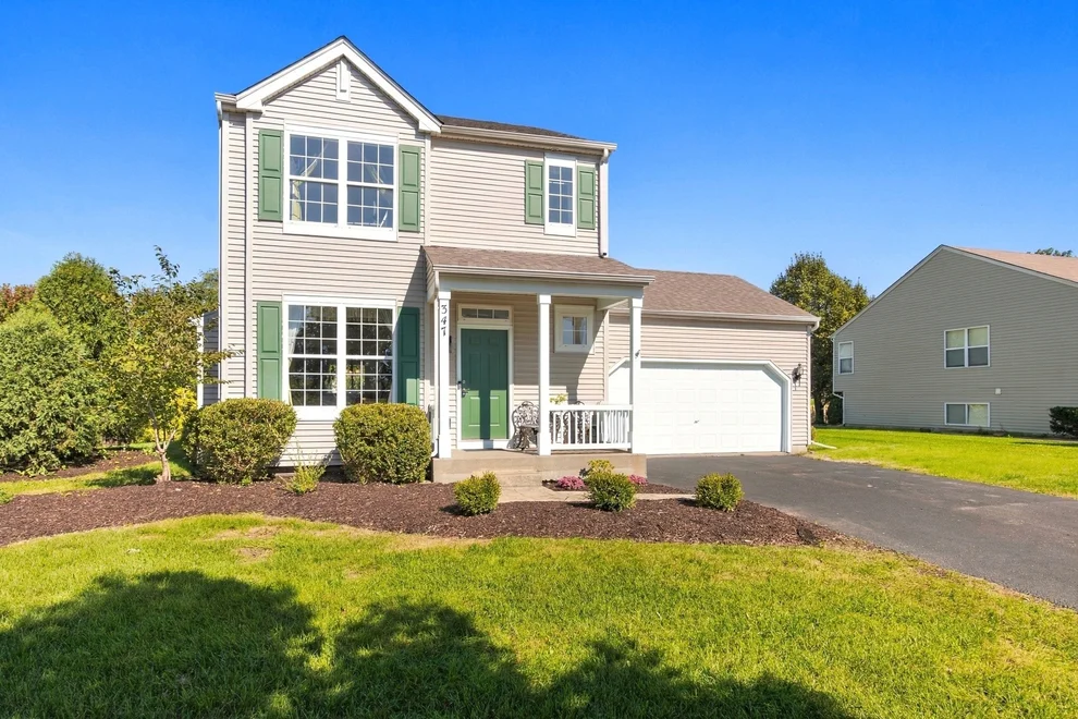 Unit for sale at 347 Coneflower Drive, Minooka, IL 60447