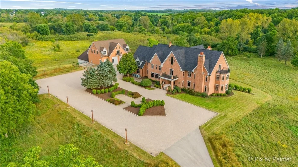 Unit for sale at 5N719 Castle Drive, St. Charles, IL 60175