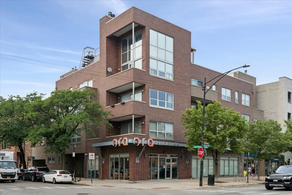 Unit for sale at 1850 W Division Street, Chicago, IL 60622