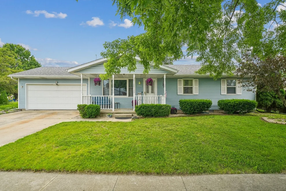 Unit for sale at 1353 Georgetown Drive, Bourbonnais, IL 60914