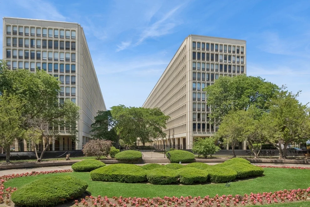 Unit for sale at 1451 E 55th Street, Chicago, IL 60615