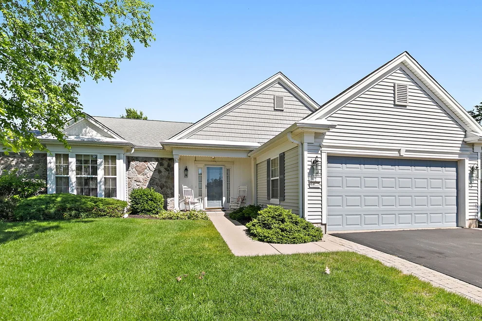 Unit for sale at 12225 Arlington Drive, Huntley, IL 60142
