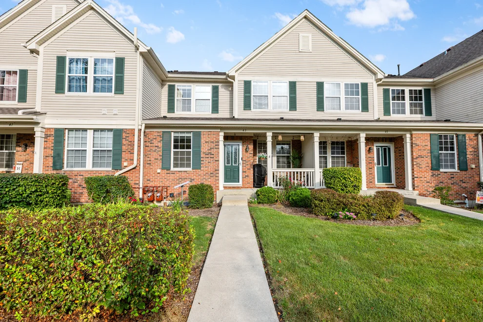 Unit for sale at 43 N Palazzo Drive, Addison, IL 60101