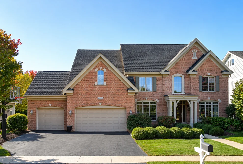 Unit for sale at 40W339 Oliver Wendell Holmes Street, St. Charles, IL 60175
