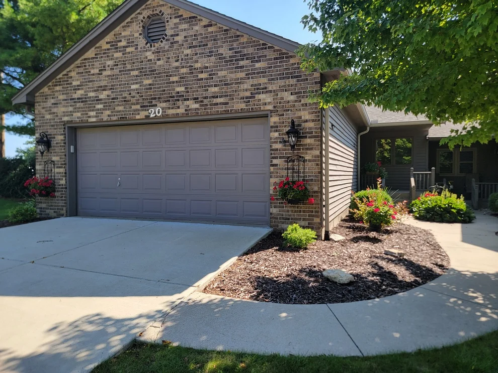 Unit for sale at 1509 Fort Jesse Road, Normal, IL 61761
