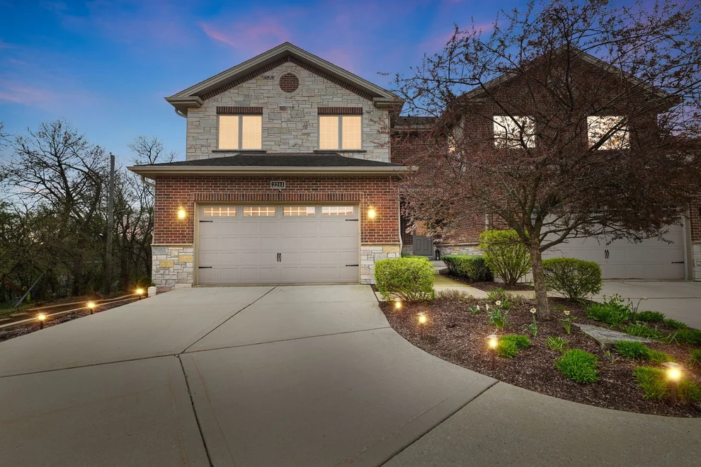 Unit for sale at 2211 Maple Hill Court, Downers Grove, IL 60515