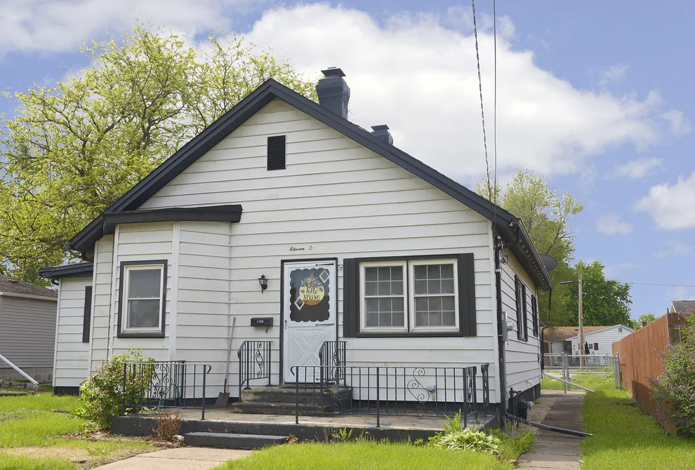 Unit for sale at 1105 W Lafayette Street, Ottawa, IL 61350