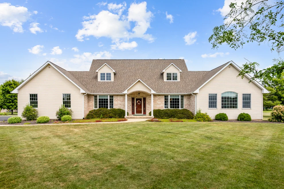 Unit for sale at 26743 S Winfield Road, Monee, IL 60449