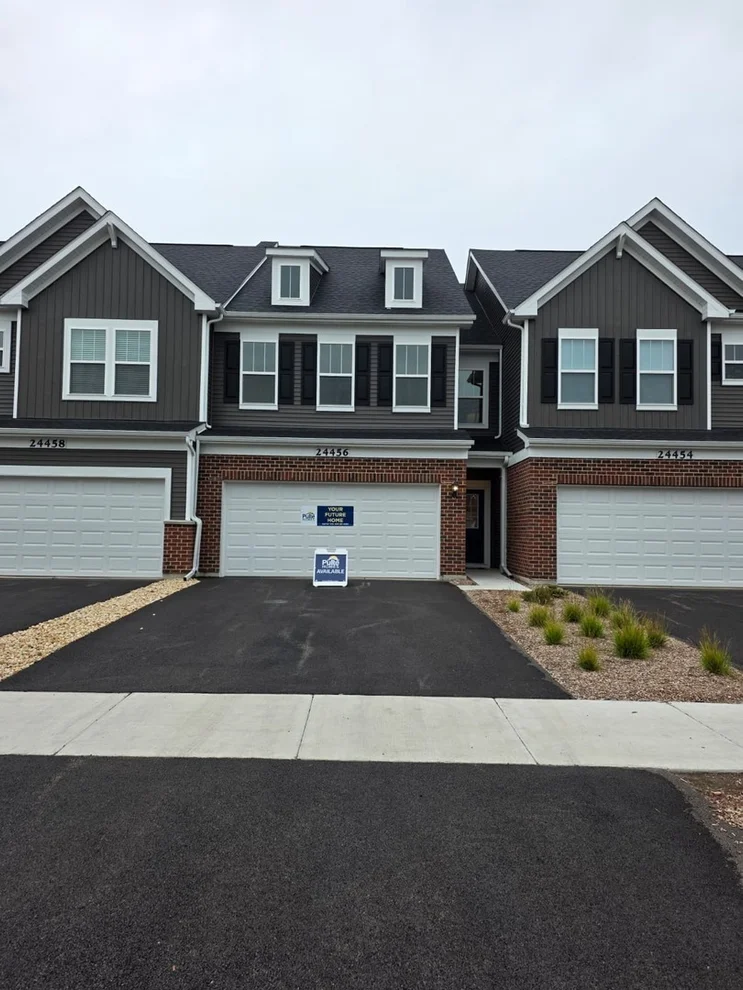 Unit for sale at 24456 W Kroll Drive, Plainfield, IL 60585