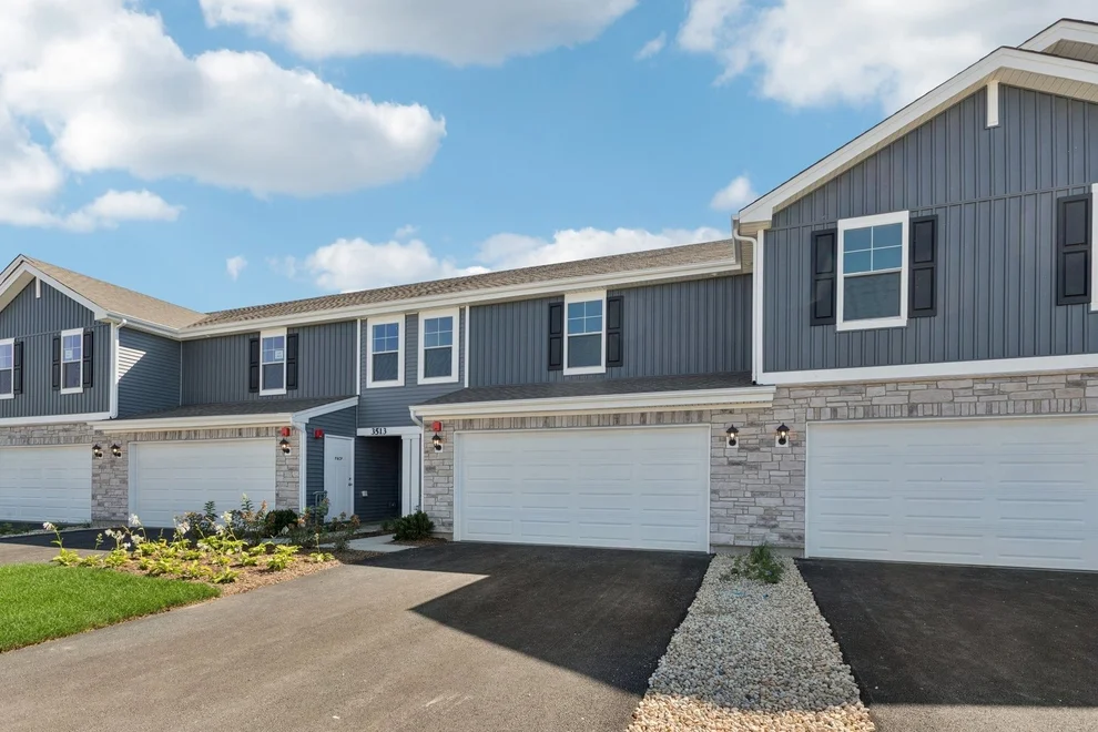 Unit for sale at 2226 Davidson Way, Yorkville, IL 60560