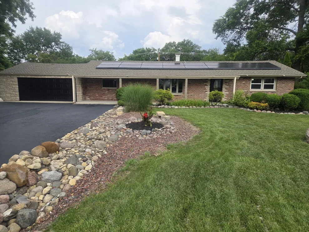 Unit for sale at 18749 Baker Avenue, Country Club Hills, IL 60478