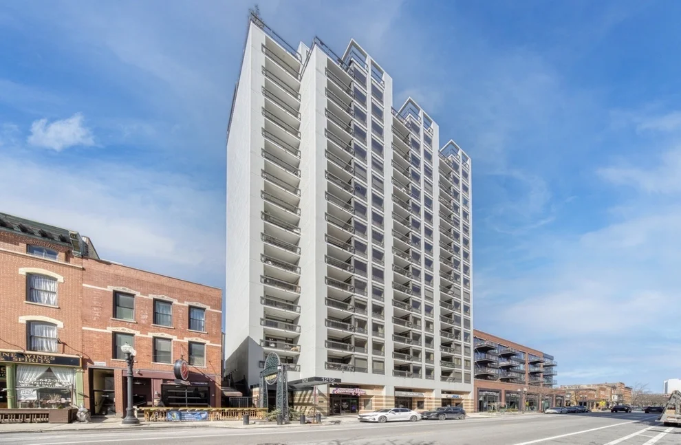 Unit for sale at 1212 N WELLS Street, Chicago, IL 60610