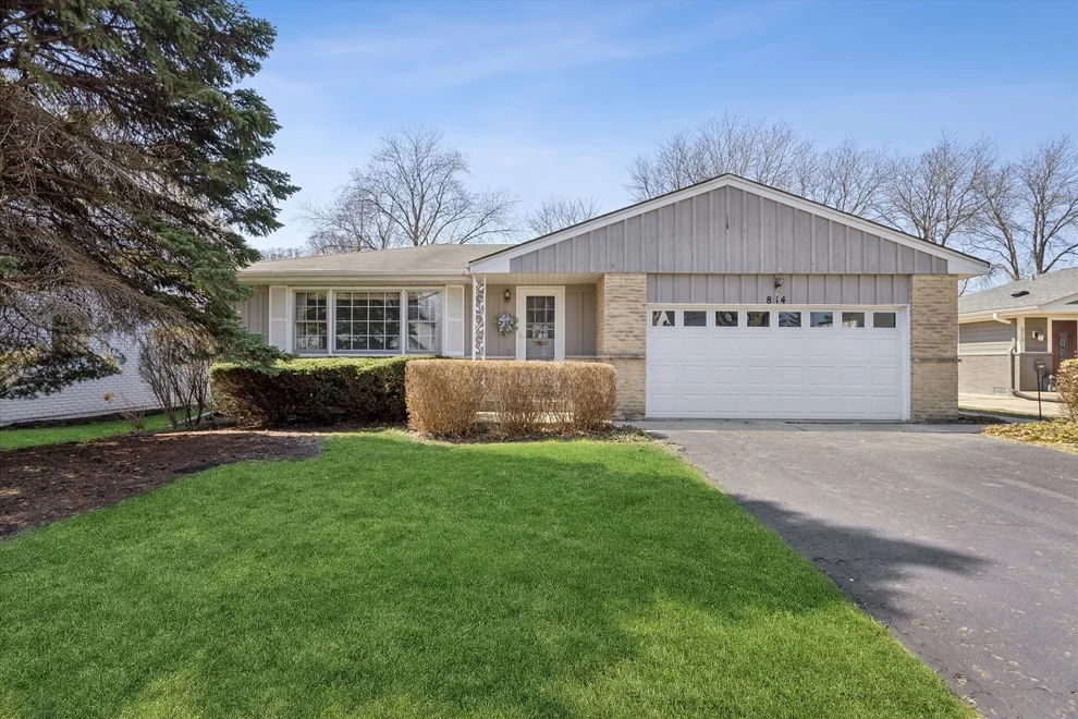 Unit for sale at 814 Jefferson Street, Hinsdale, IL 60521