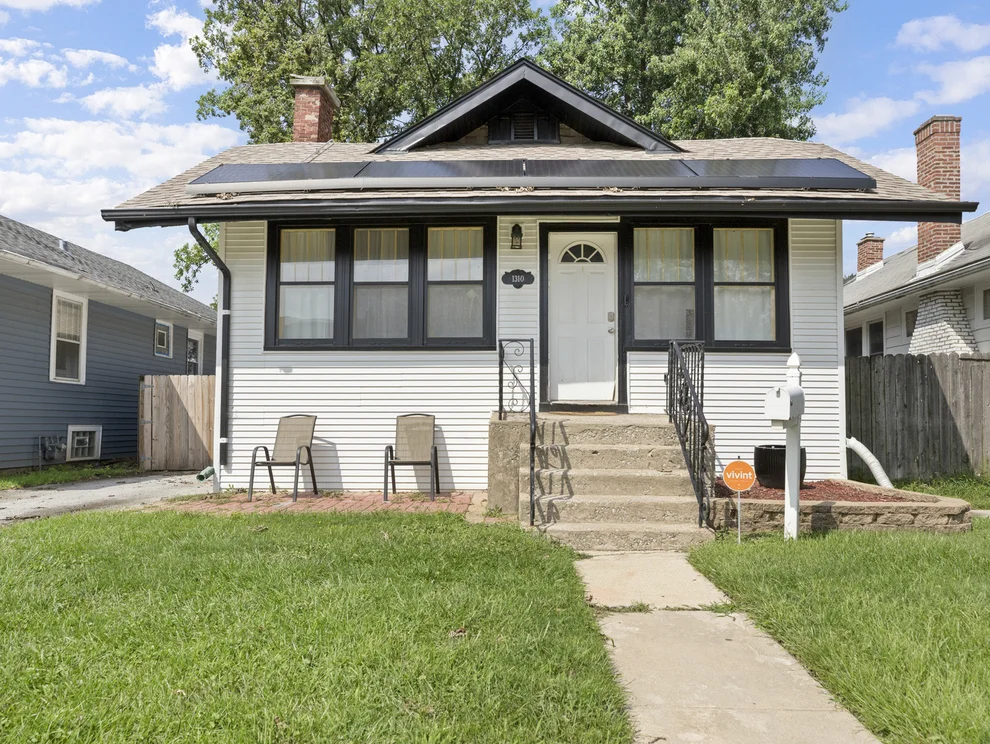 Unit for sale at 1310 Prairie Avenue, Chicago Heights, IL 60411