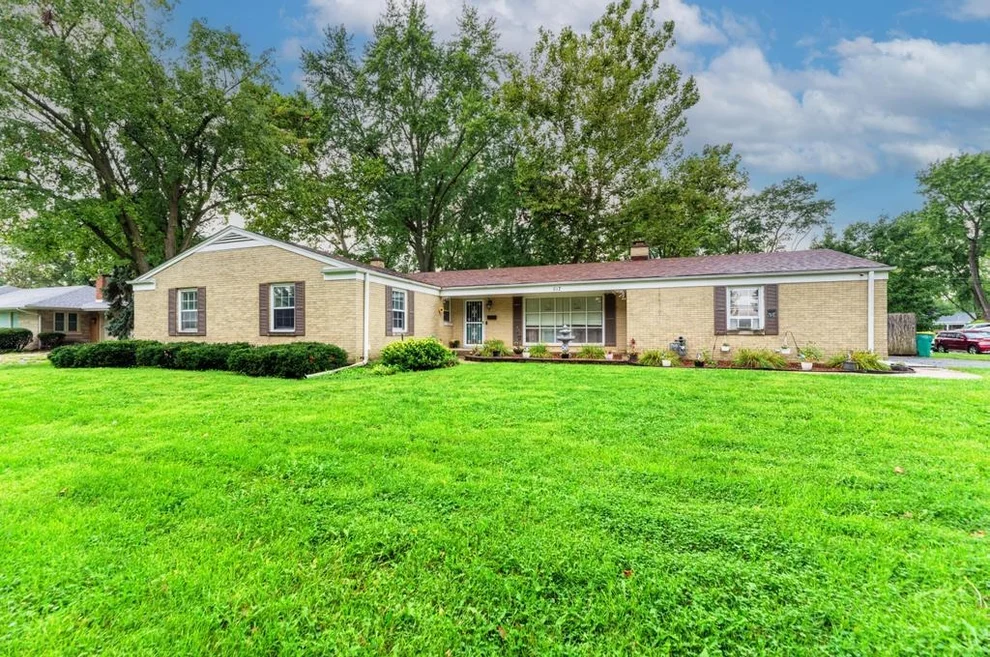 Unit for sale at 517 N Larkin Avenue, Joliet, IL 60435