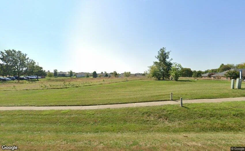 Unit for sale at 1405 E Oak Street, Mahomet, IL 61853