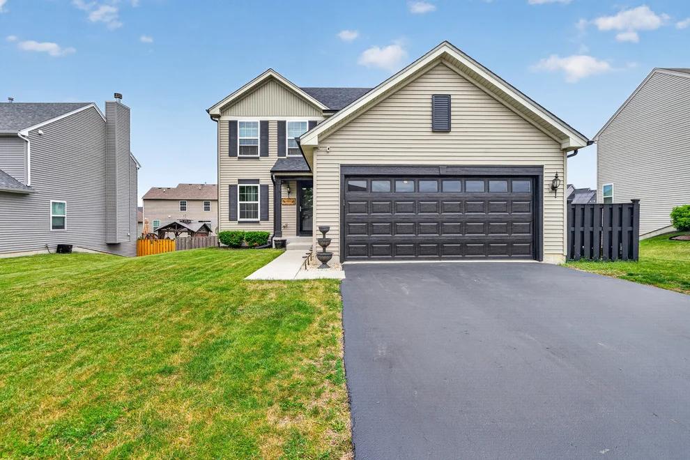 Unit for sale at 1902 Wildspring Parkway, Joliet, IL 60431