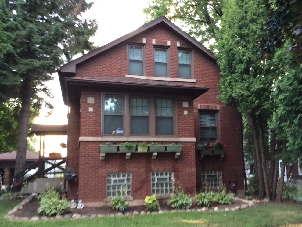 Unit for sale at 4054 N Mobile Avenue, Chicago, IL 60634