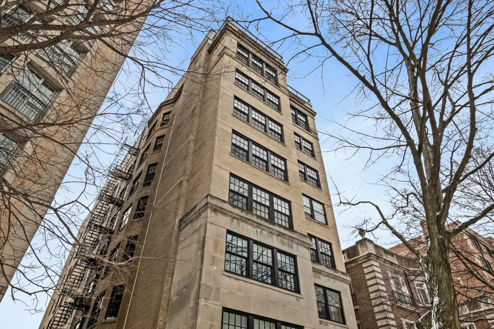 Unit for sale at 1519 Hinman Avenue, Evanston, IL 60201