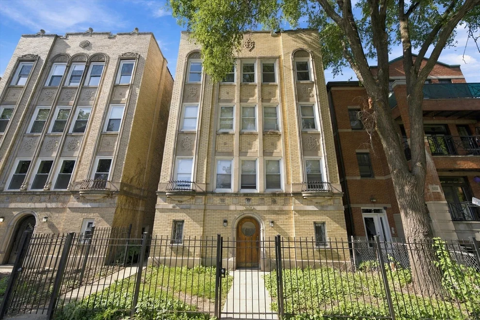 Unit for sale at 6438 N Mozart Street, Chicago, IL 60645