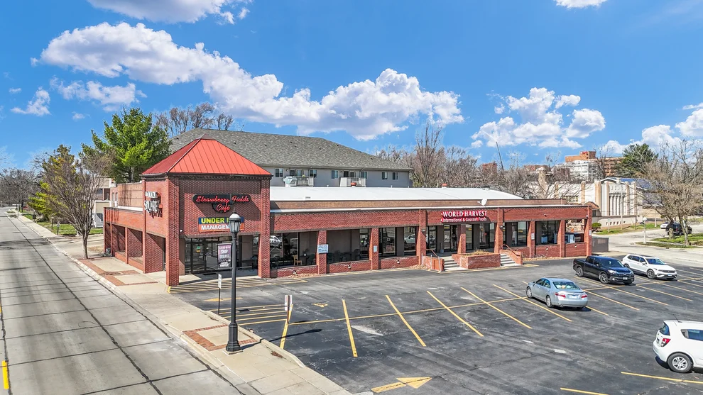 Unit for sale at 306 W Springfield Avenue W, Urbana, IL 61801