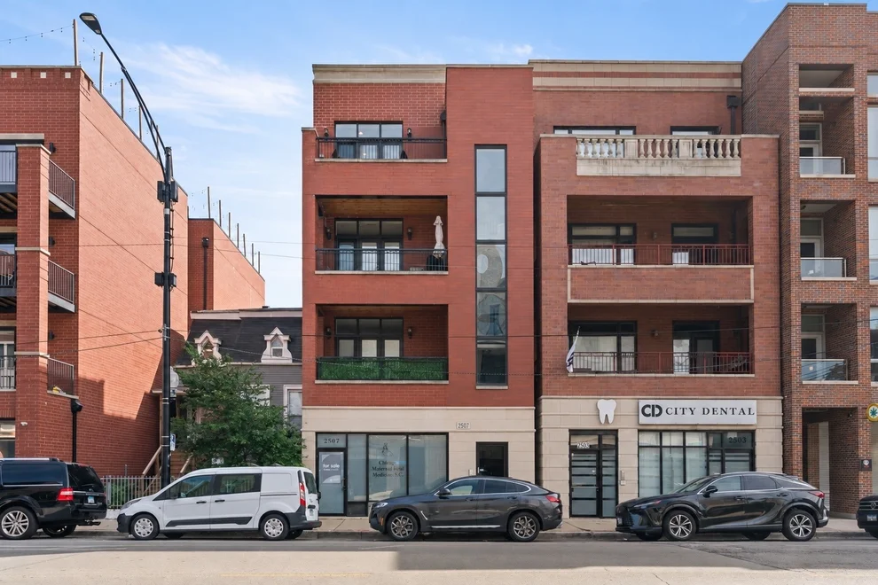 Unit for sale at 2507 N Halsted Street, Chicago, IL 60614