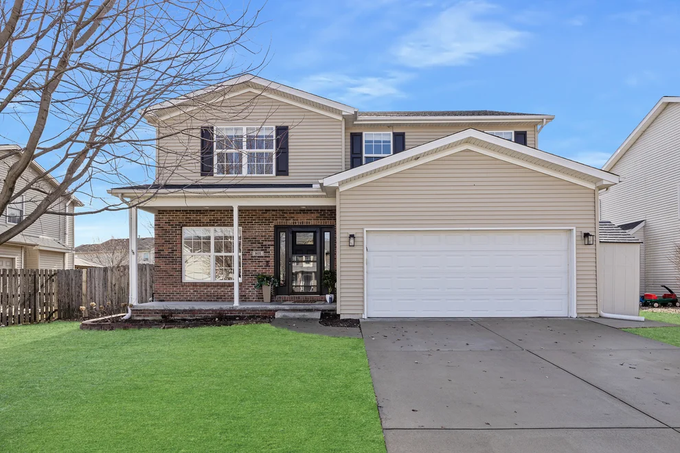 Unit for sale at 805 Dresser Drive, Normal, IL 61761