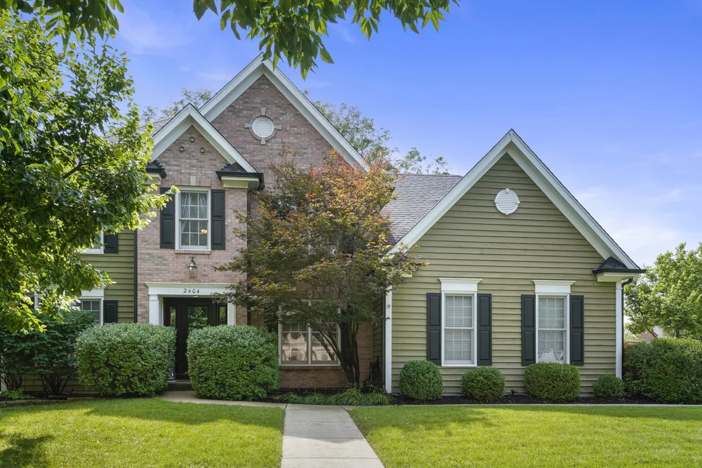 Unit for sale at 2404 Bainbridge Boulevard, West Chicago, IL 60185