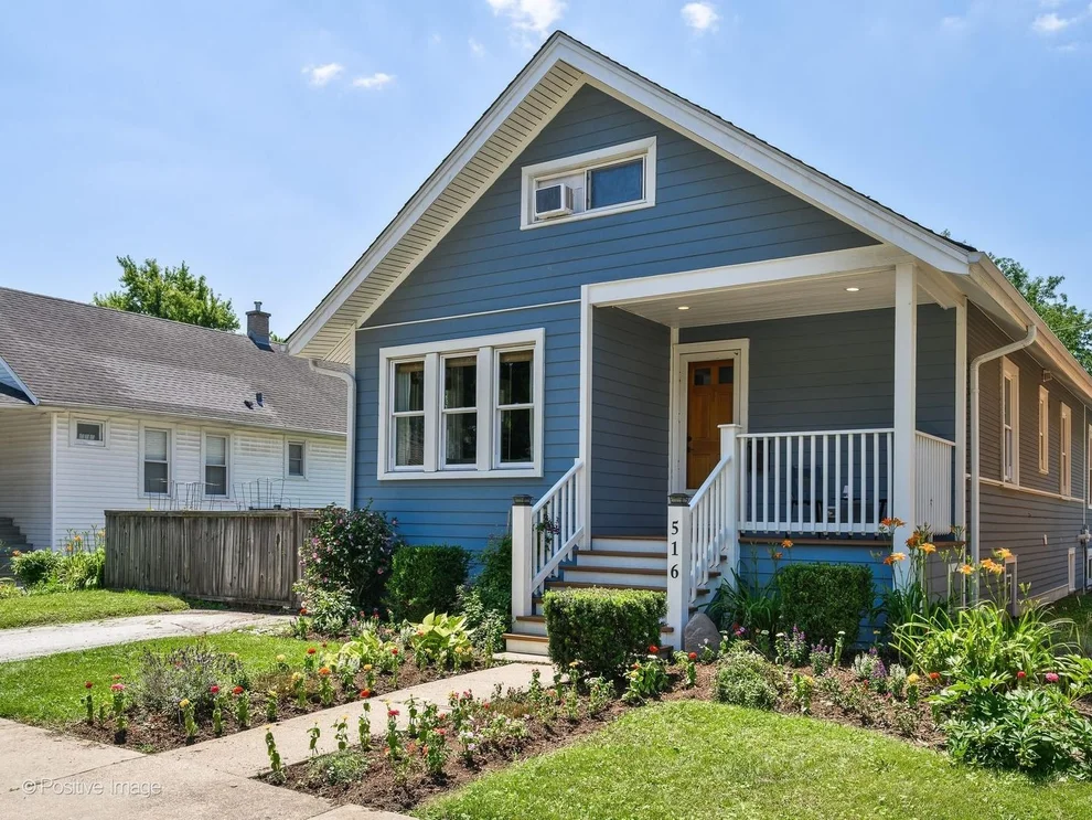 Unit for sale at 516 S Greenwood Avenue, Park Ridge, IL 60068