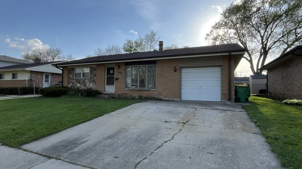 Unit for sale at 404 Jerome Place, Wheeling, IL 60090