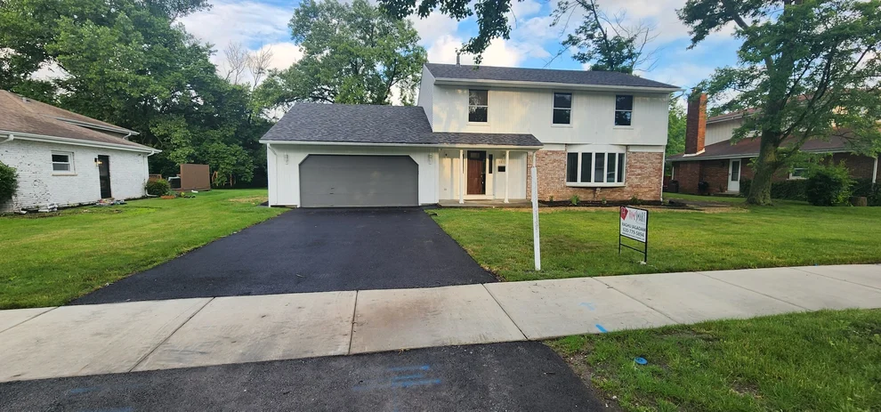 Unit for sale at 1421 Lawrence Crescent, Flossmoor, IL 60422