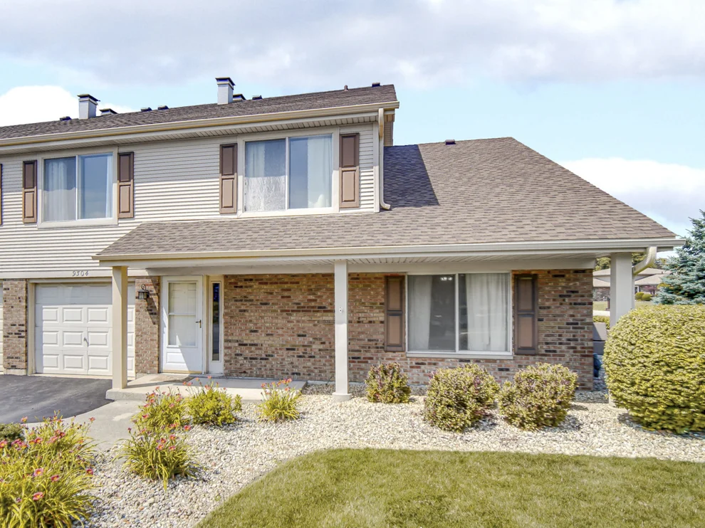 Unit for sale at 9304 W 141st Place, Orland Park, IL 60462
